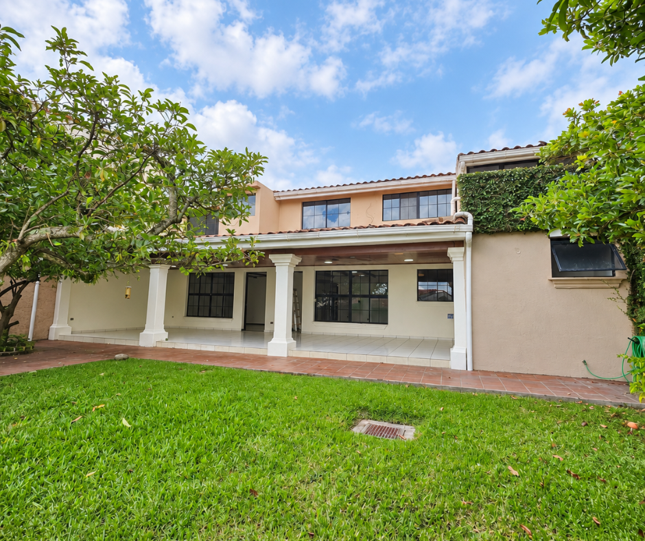 Casa en venta en Cumbres de la Esmeralda | Antiguo Cuscatlán