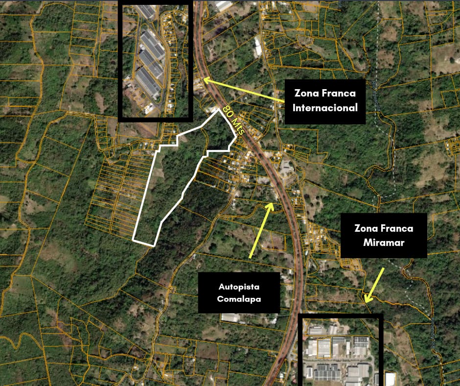 Terreno de 30 Mz sobre la carretera al Aeropuerto